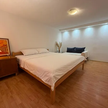Veky Apartman